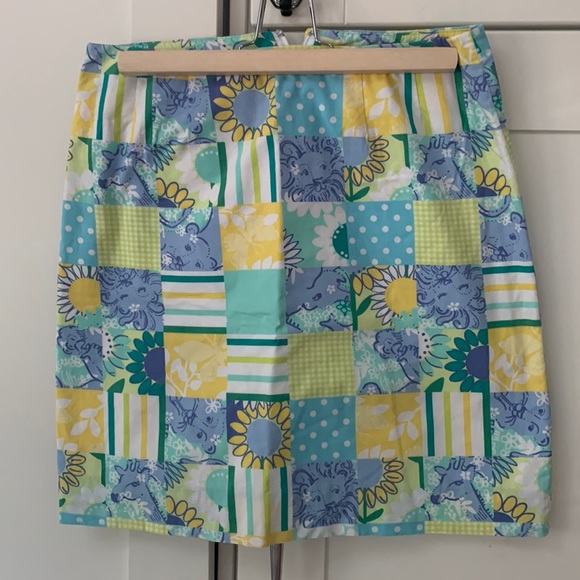 Lilly Pulitzer Dresses & Skirts - Lilly Pulitzer skirt sz 2 Trophy Patch